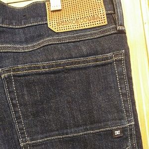Men's DC shoe co. Jeans 34W x 30L (NWOT)